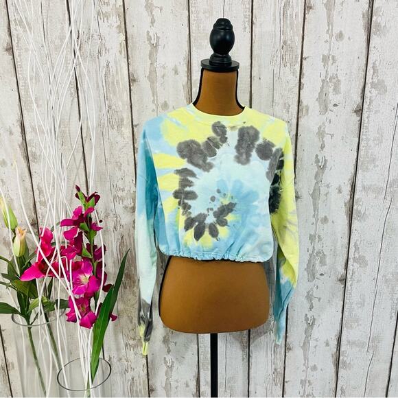 BDG / Urban Outfitters - NWT Tie Dye Cropped Sweater - Picture 3 of 12